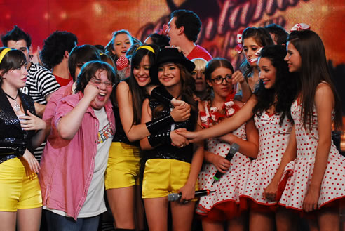 Patito VS Antonella = Patito CM Antonella