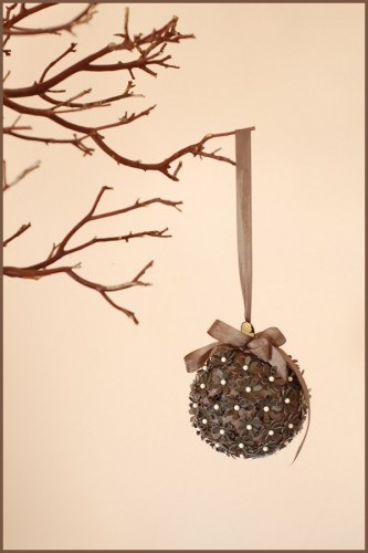 I just love these budget friendly pomanders made out of scrap book paper of