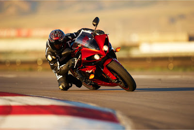 Yamaha YZF-R1