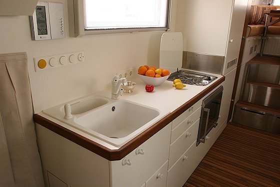 [kitchen.jpg]