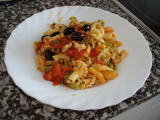 Pasta a la Puttanesca Autentica receta pasta puttanesca