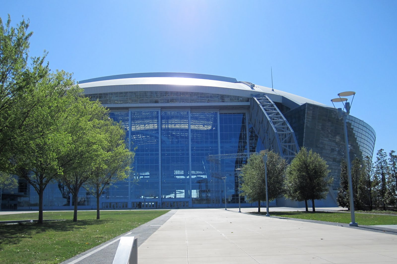 A Reef Geek�s Road Trip Fun at the Dallas Cowboys Stadium!