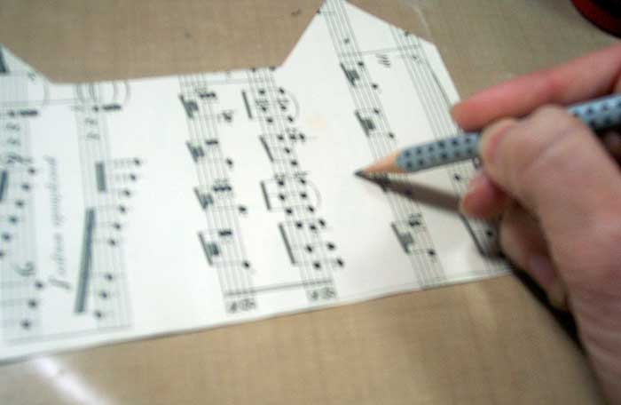 [paper_house_tutorial2.jpg]