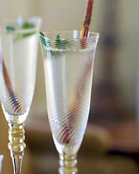 [fw200712_r_champagnemojitos.jpg]