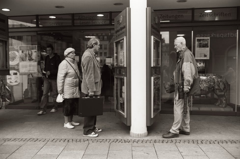 [Augsburger+Allgemeine.jpg]