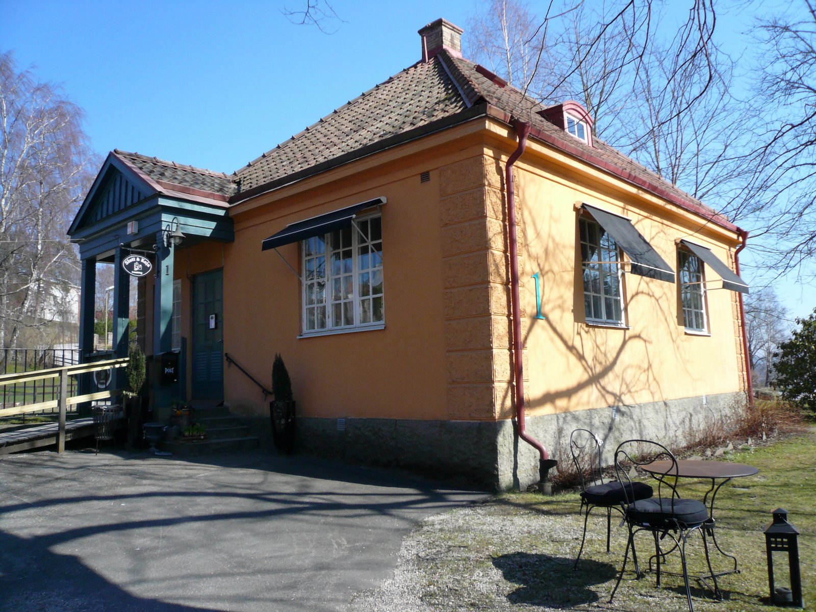 [P1000085.JPG]