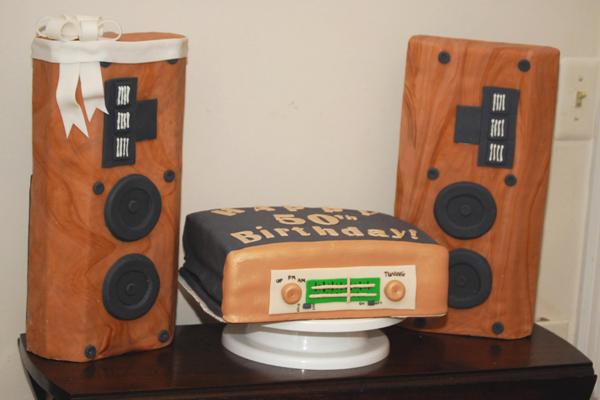 Barbara’s Digital Photography Blog: Speaker and Tuner Cake