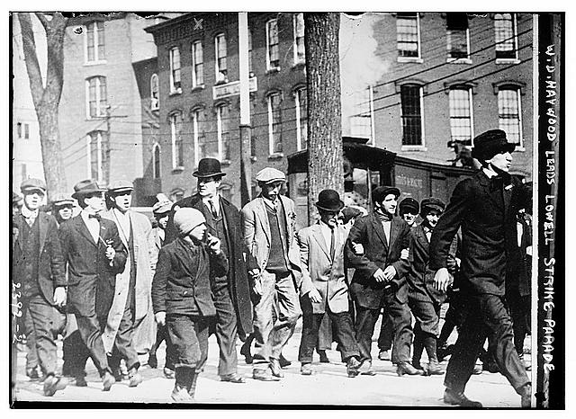 early strikes of the american labor movement As the great railroad strike, marked the first national labor event in united states history and served as a turning point for the american labor movement. early strikes of the american labor movement As the great railroad strike, marked the first national labor event in united states history and served as a turning point for the american labor movement.