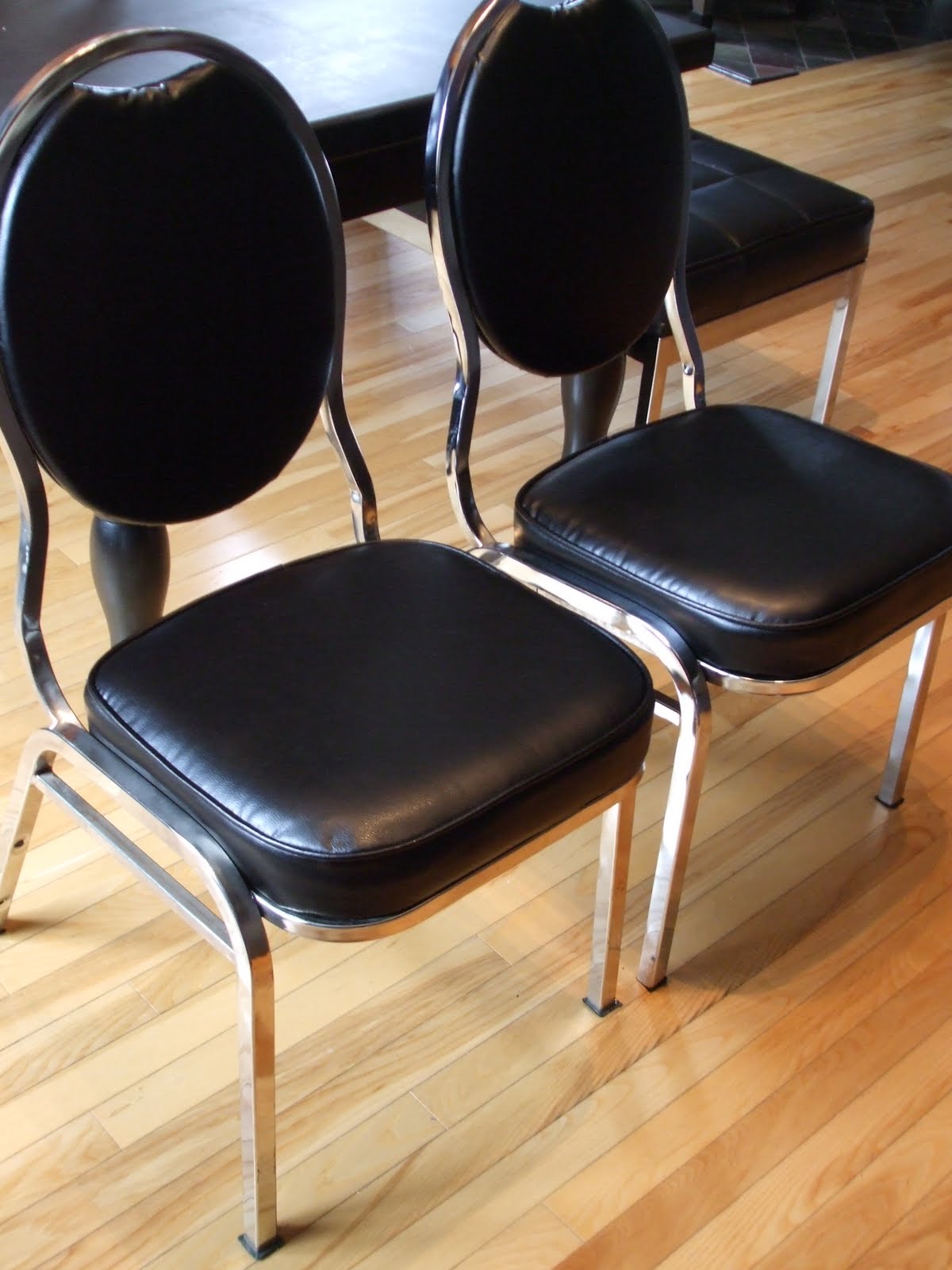 [dining+chairs+after.JPG]