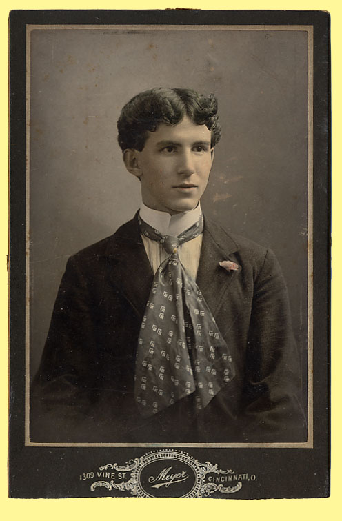 [1900s-cab_meyer.jpg]