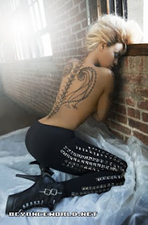 Beyonce Knowles' Topless Photoshoot
