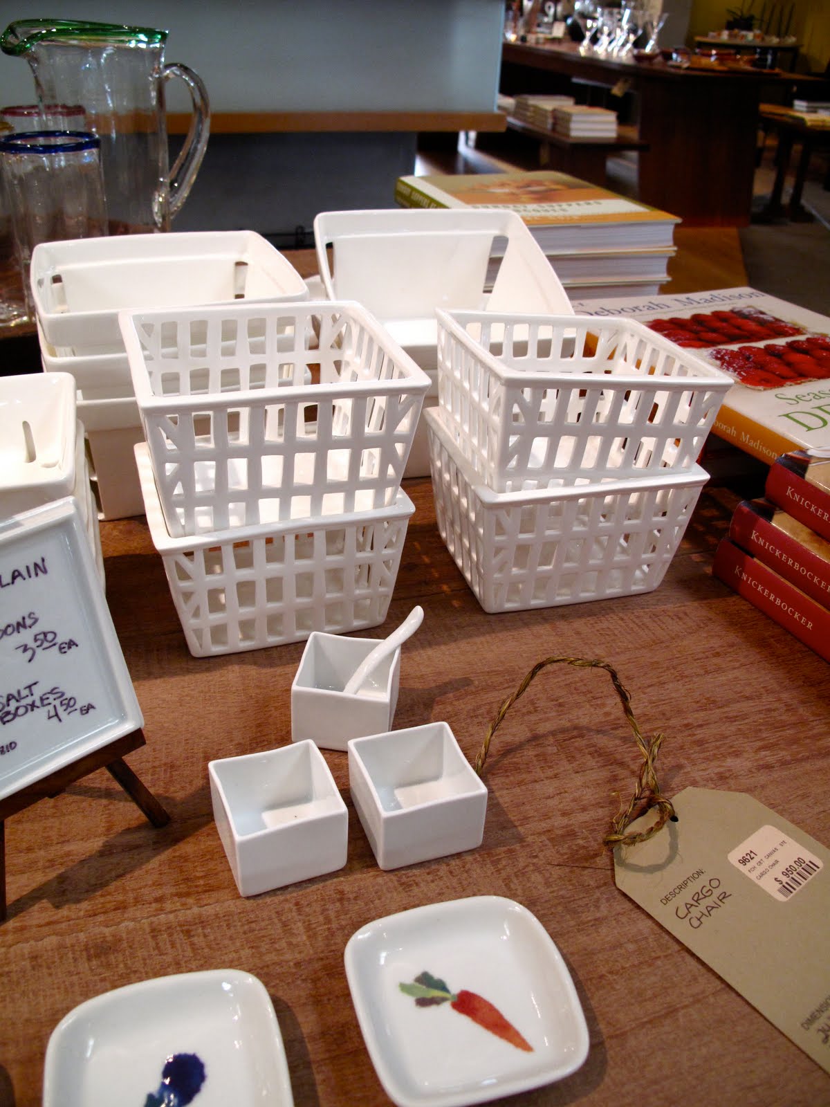 Cottage Farm pretty porcelain berry baskets