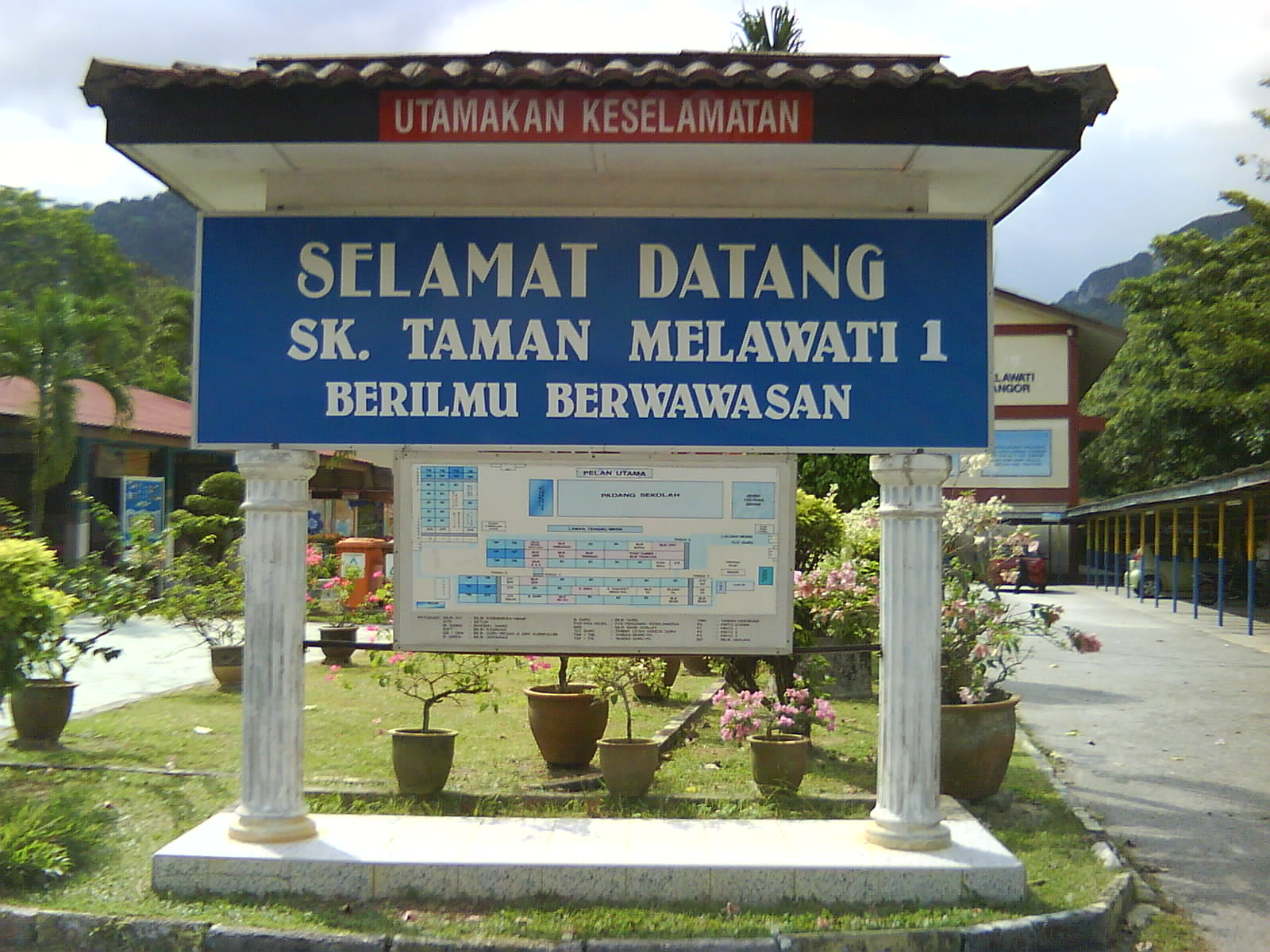 [DSC01122.JPG]