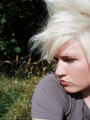 Short Punk Emo Hairstyles For Girls.1