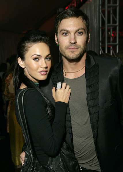 Fox Brings Engagement Ring Megan Fox Engagement Ring Picture. Fox Brings Engagement Ring