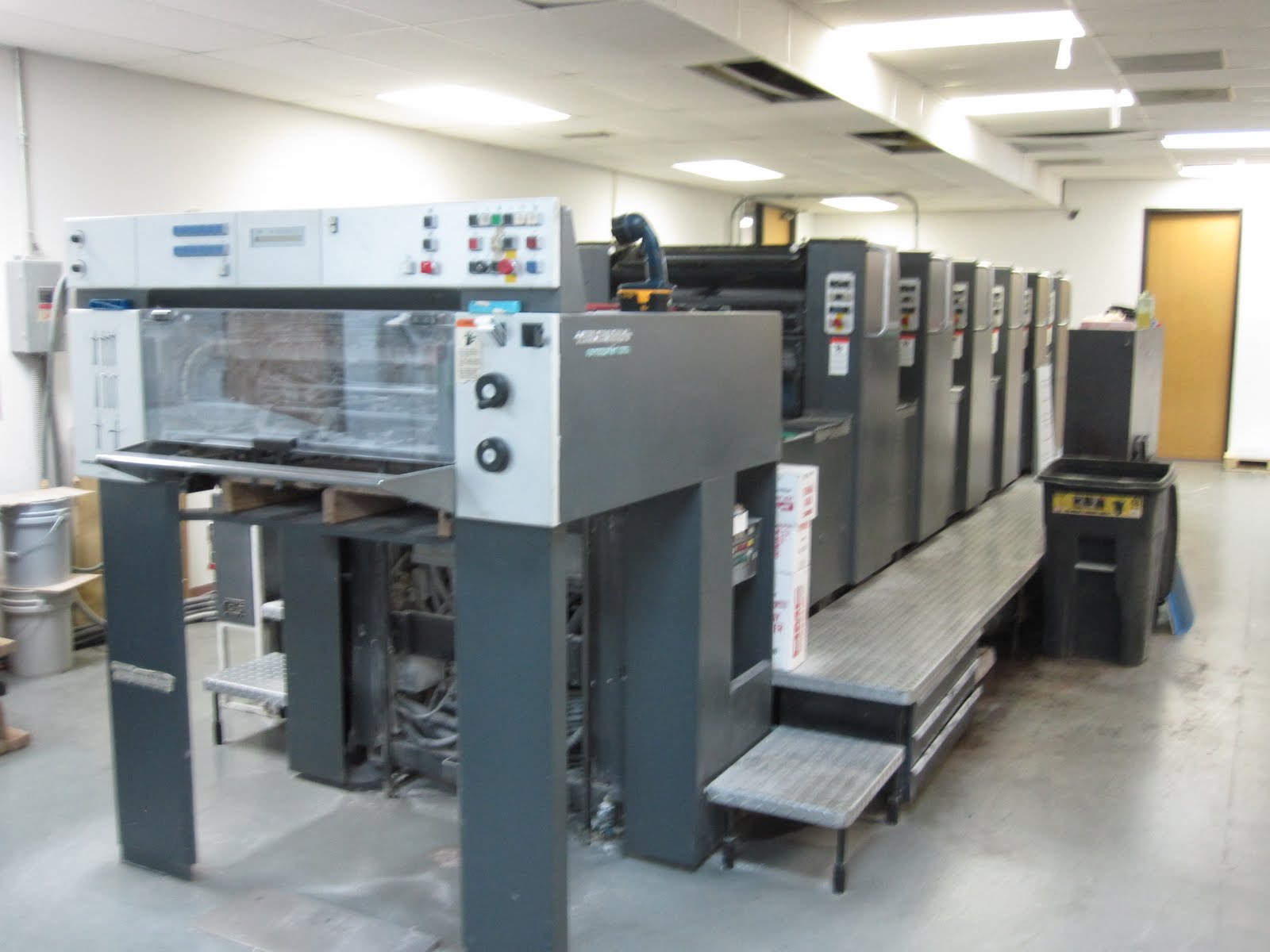 The Executive Pressman Traditional printing presses real examples