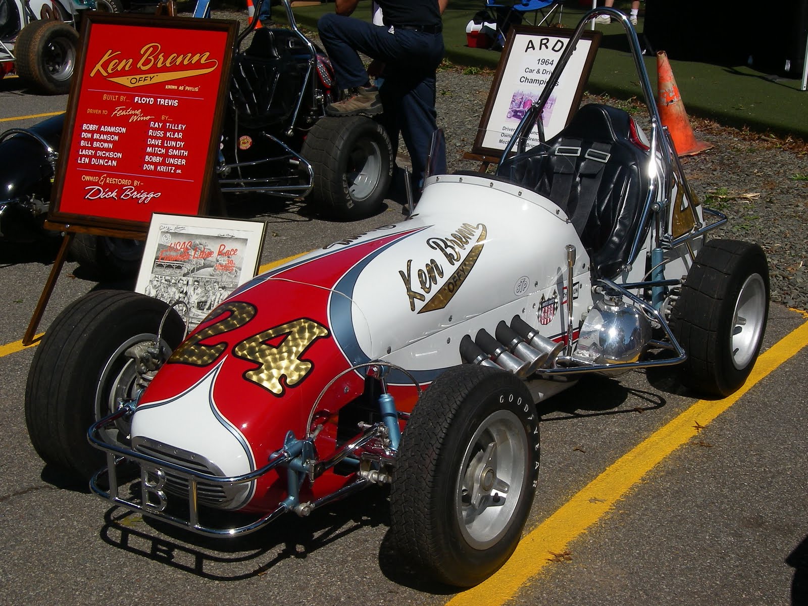 Sprint Car Suspension