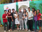 Alunos e professores da Escola Mª Deusarina participando da Fercitec.