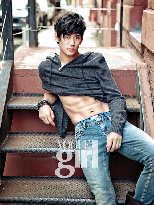 http://4.bp.blogspot.com/_-x7gqq9QJuA/TGuZSf_Jb3I/AAAAAAAAPQE/c_M0aLssoOg/s1600/kimsoohyun_vg1.jpg