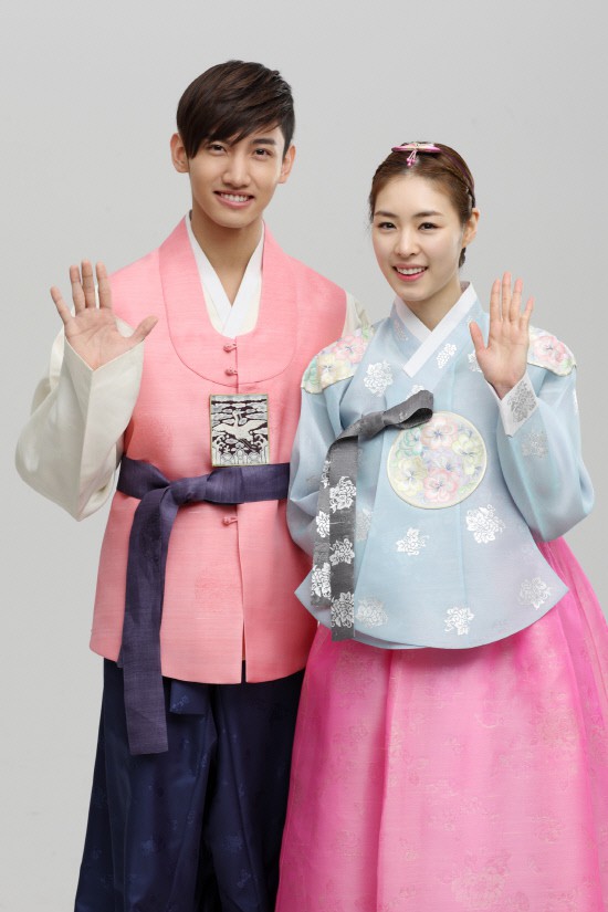 http://4.bp.blogspot.com/_-x7gqq9QJuA/TUeUbPYab9I/AAAAAAAAVBA/f08L5ErMwDs/s1600/20110201changminyeonhee_001.jpg