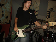 Rafael Ferreira (baixista)