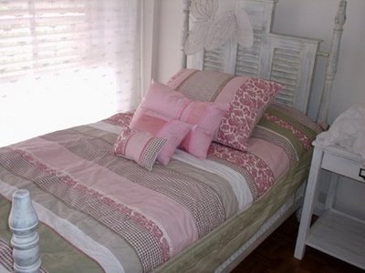 [shabby+chic+fairy+headboard]