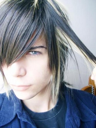 hot emo guys with blue eyes and black. cute anime emo boy. emo hair