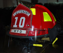 A new shiny red helmet for LT. Geminden