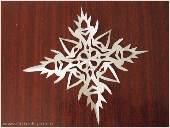 [how+to+make+a+paper+snowflake.jpg]
