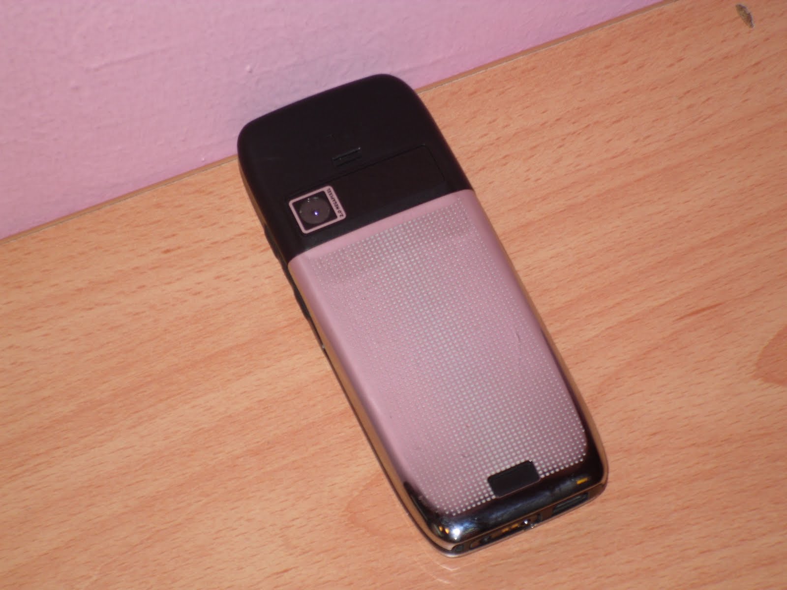 Nokia E51 Colours