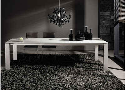 Rich Creative Dining Table By Huelsta