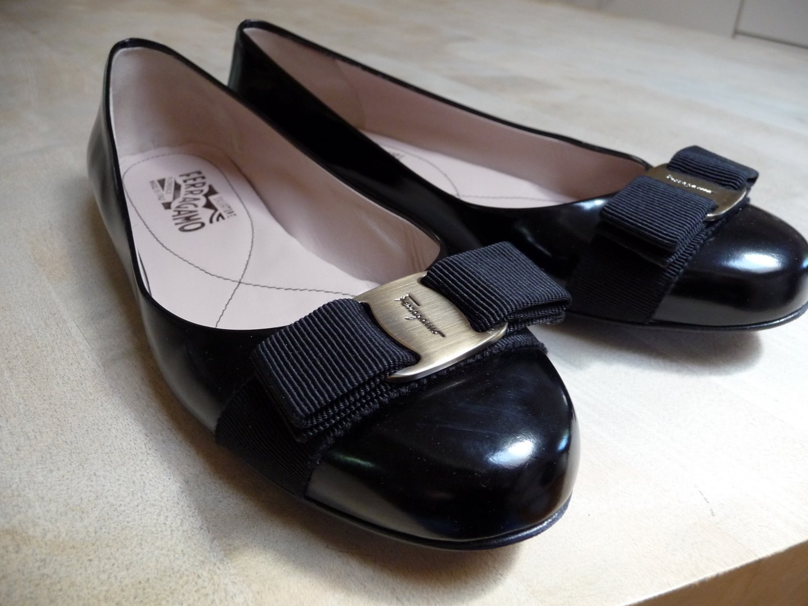 [Shoes+012.JPG]