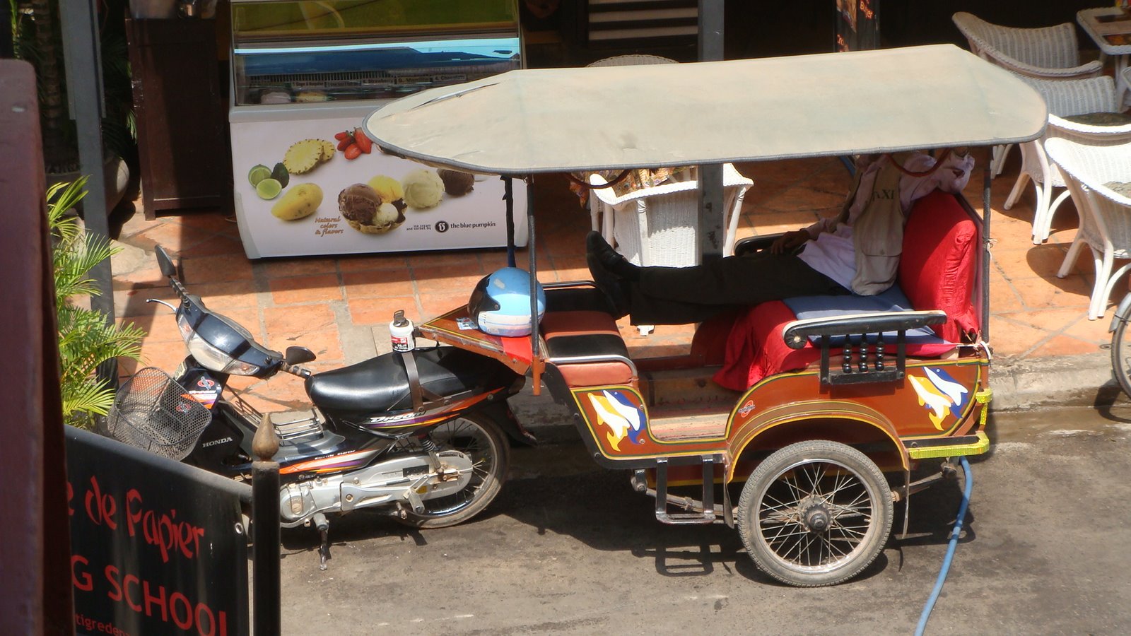 [DSC00190.JPG]