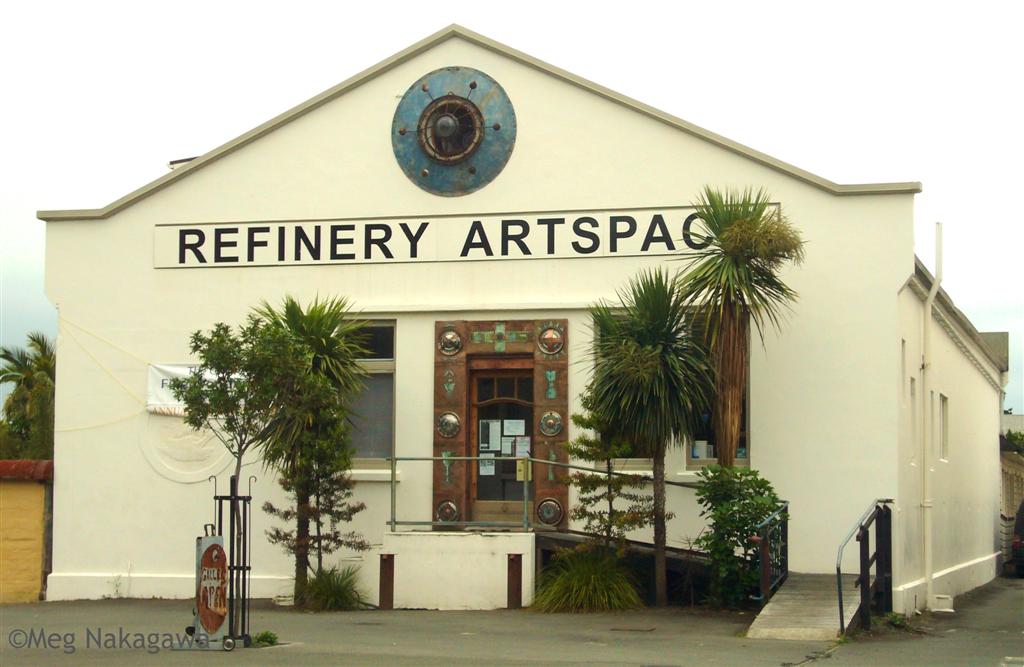 [pP1210185+(Large).JPG]