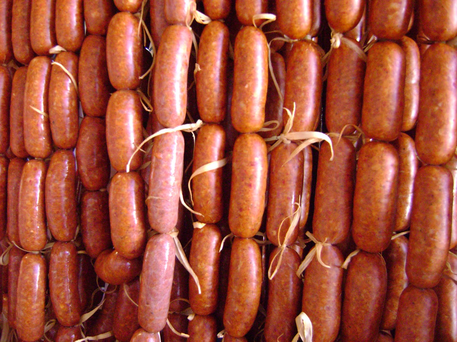 UNA DELICIOSA TRADICION FAMILIAR... y algo más Chorizo de puerco