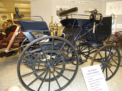 antique old cars car Daimler Motor Car 1886