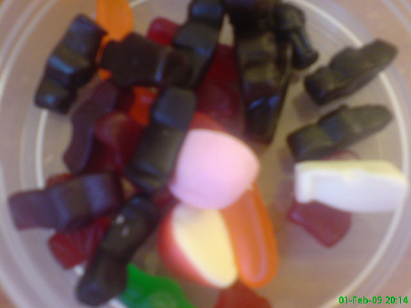 [eating01.jpg]
