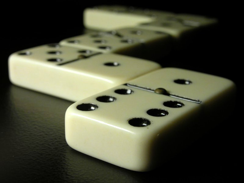 [Dominoes+free.jpg]