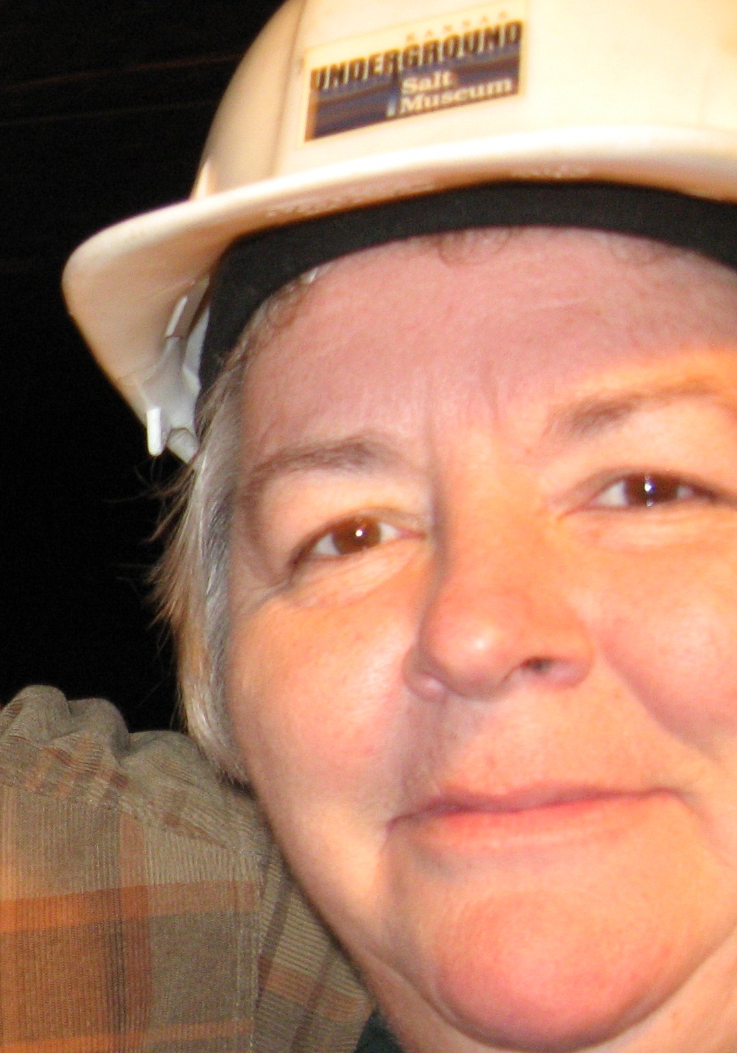 [deb+hardhat.jpg]
