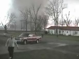 Woodward Tornado (9 april 1947) - infolabel.blogspot.com