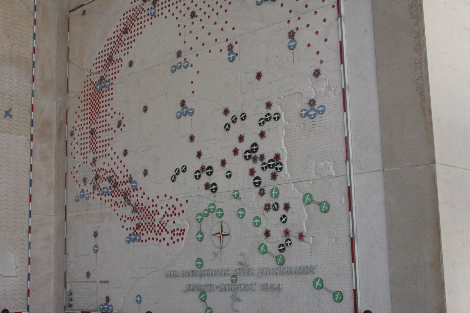 [normandy_air+strikes.jpg]