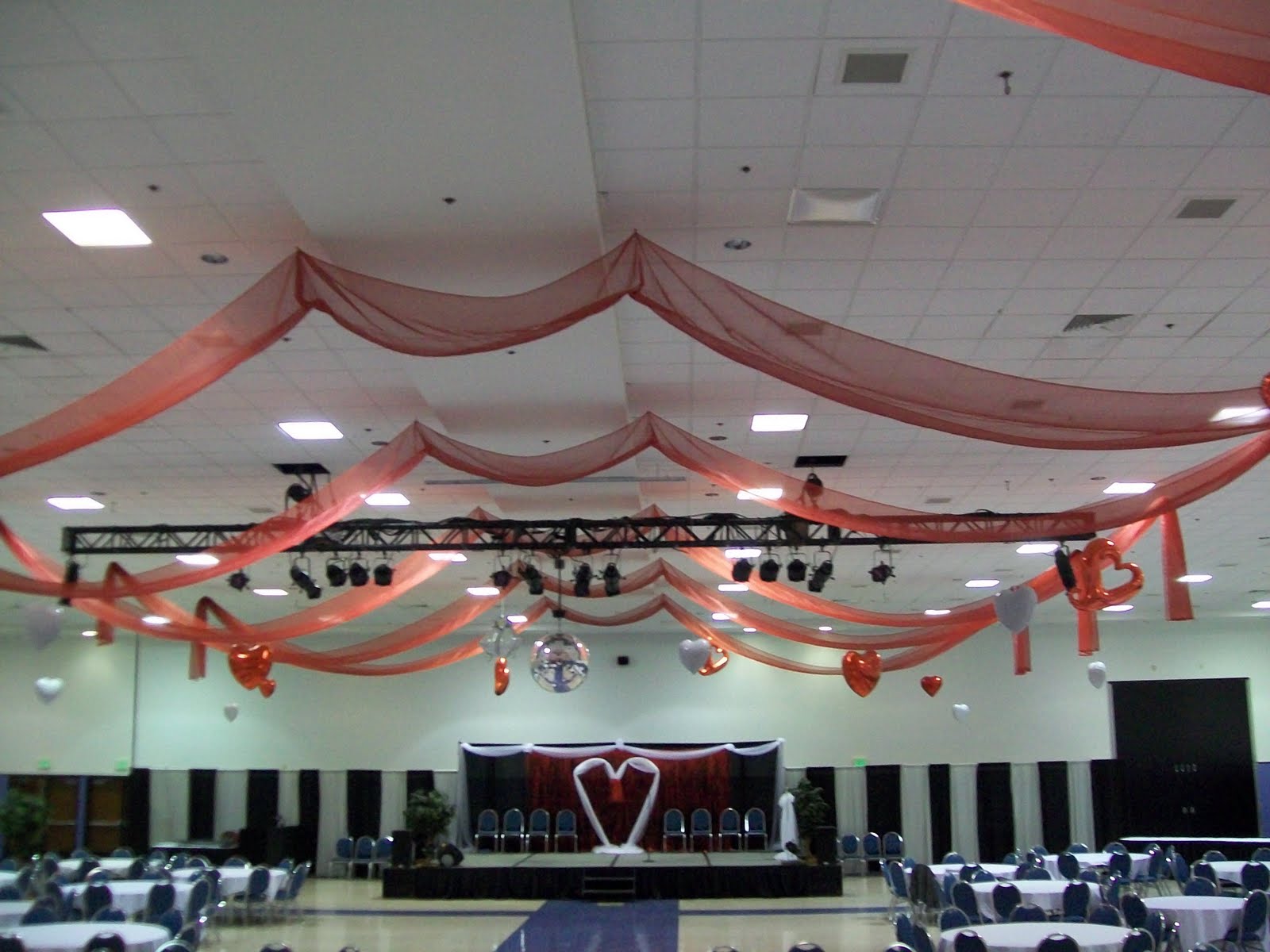 Decorated Wedding Columns Decorated Wedding Columns