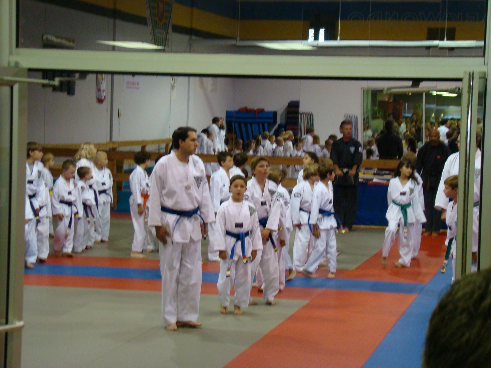[DSC03881.JPG]