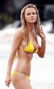 Brooklyn Decker Topless Brooklyn Decker Topless