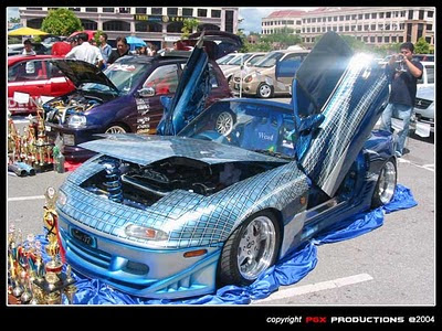 car specification,car Wallpapers for Desktop,Car Picture,Car image,car modification,New Car 2012,car design,car dashboard,car driver,Car drag,car audio,extreme car modificationclass=cosplayers