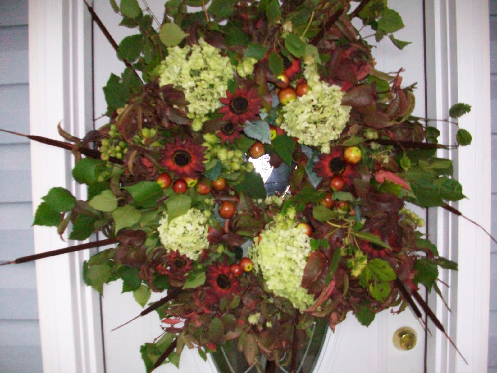 [wreath+hydrangea.jpg]
