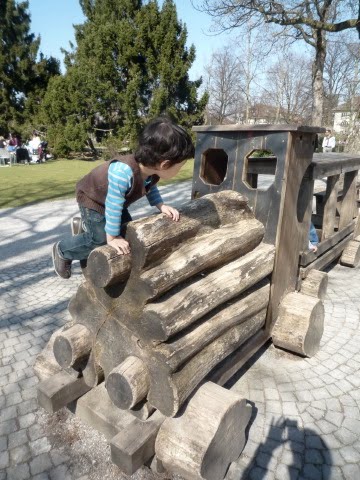 [P1120773.JPG]