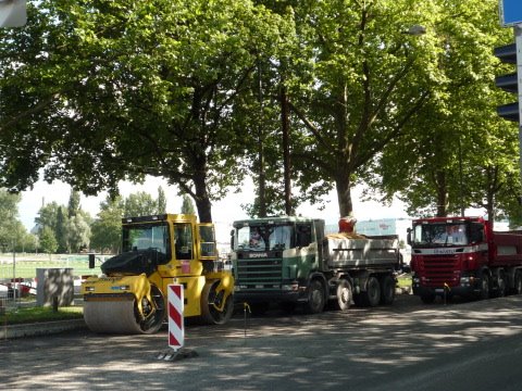 [P1080253.JPG]