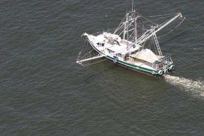 [10-30-09+shrimp+trawler.jpg]