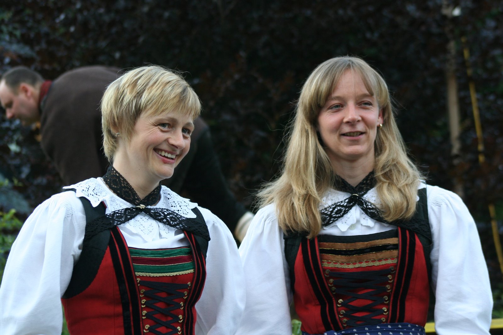 [IMG_0223.JPG]